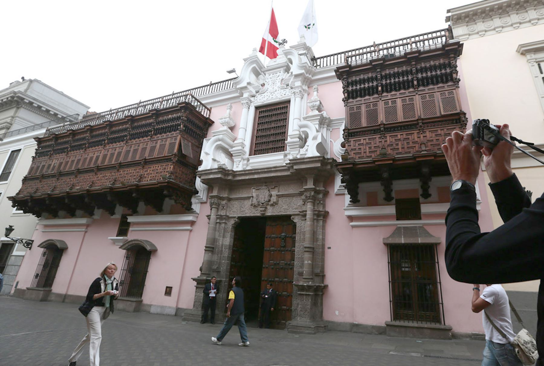 Sociedad Peruana de Derecho Internacional rechaza expresiones contra Cancillería