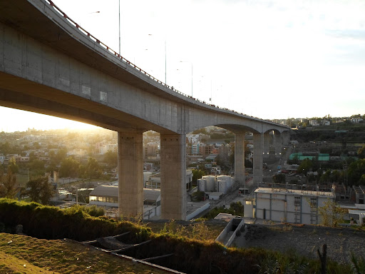Nuevo suicidio se registró en al puente Chilina. La víctima es un varón NN