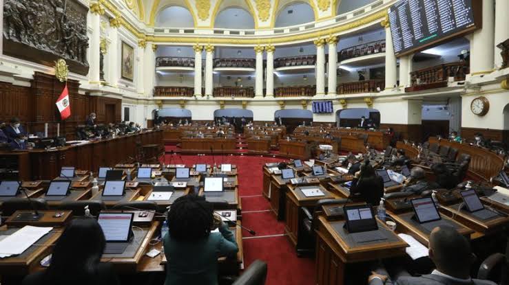 Congreso aprueba por insistencia Ley que limita referéndum