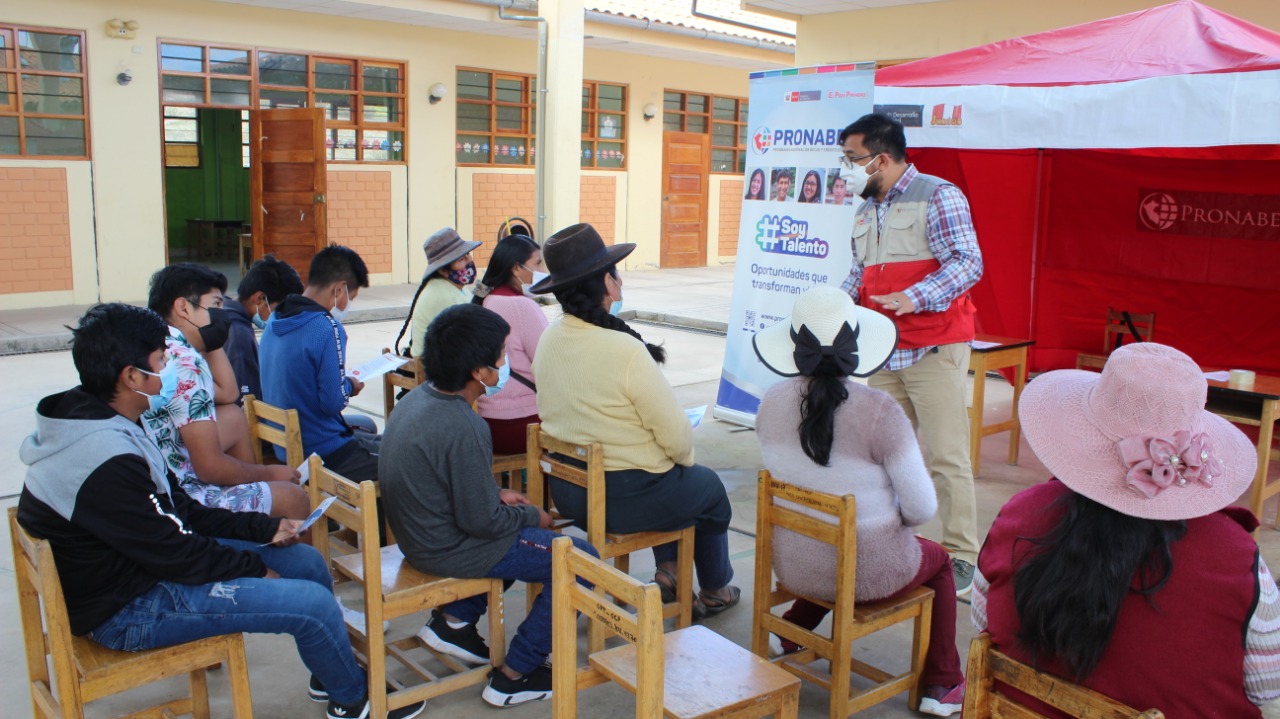 Juntos lanzó campaña para promover la matrícula oportuna de estudiantes usuarios en Tacna
