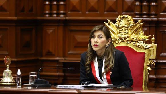 Mesa directiva evalúa suspender semana de representación a pedido de parlamentario Montoya