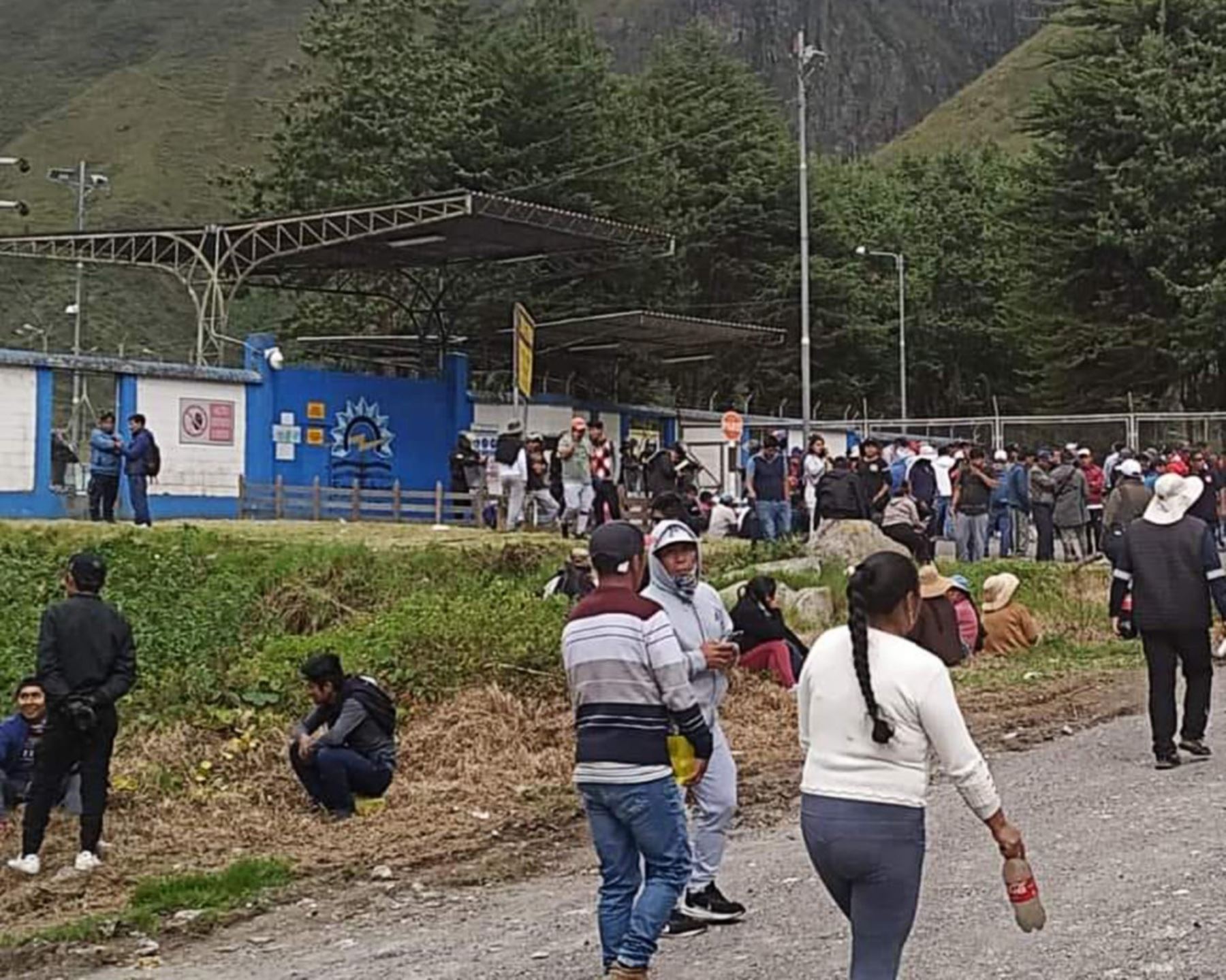 Toma de hidroeléctrica de San Gaban dejó sin energía a tres distritos de Puno