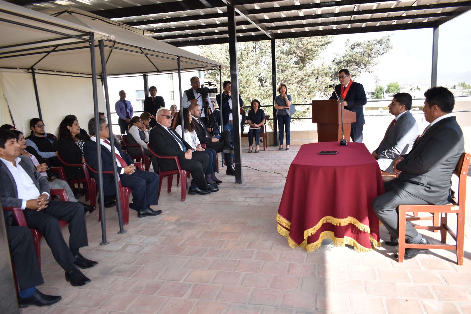 Municipalidad de Yarabamba y Provincial concretaran obras en Corte de Arequipa