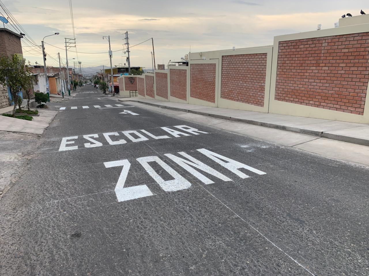 Realizarán pintado de señalización vial de colegios en Paucarpata, previo al inicio del año escolar