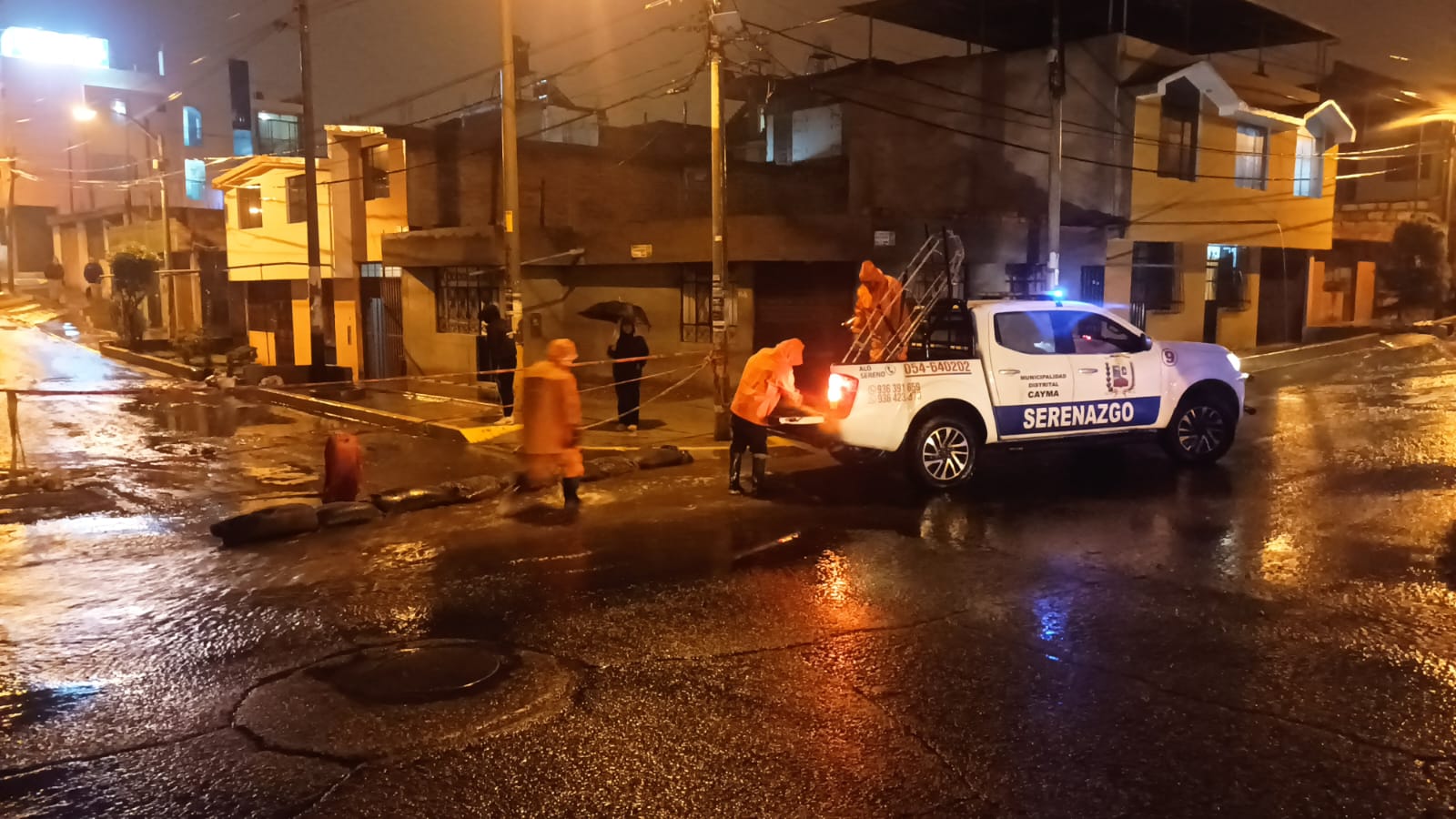 Defensa Civil de Cayma realiza trabajos de prevención ante lluvias constantes