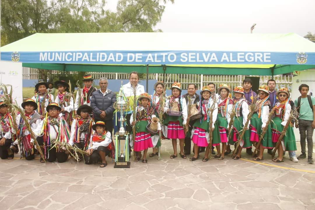 Municipalidad de Alto Selva Alegre realizó la premiación a los ganadores del pasacalle Carnavalegre