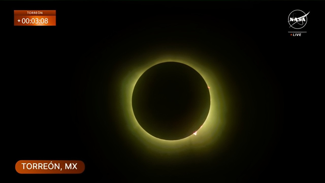 GALERIA: Así se observó el Eclipse Solar Total en México hoy lunes 8 de abril