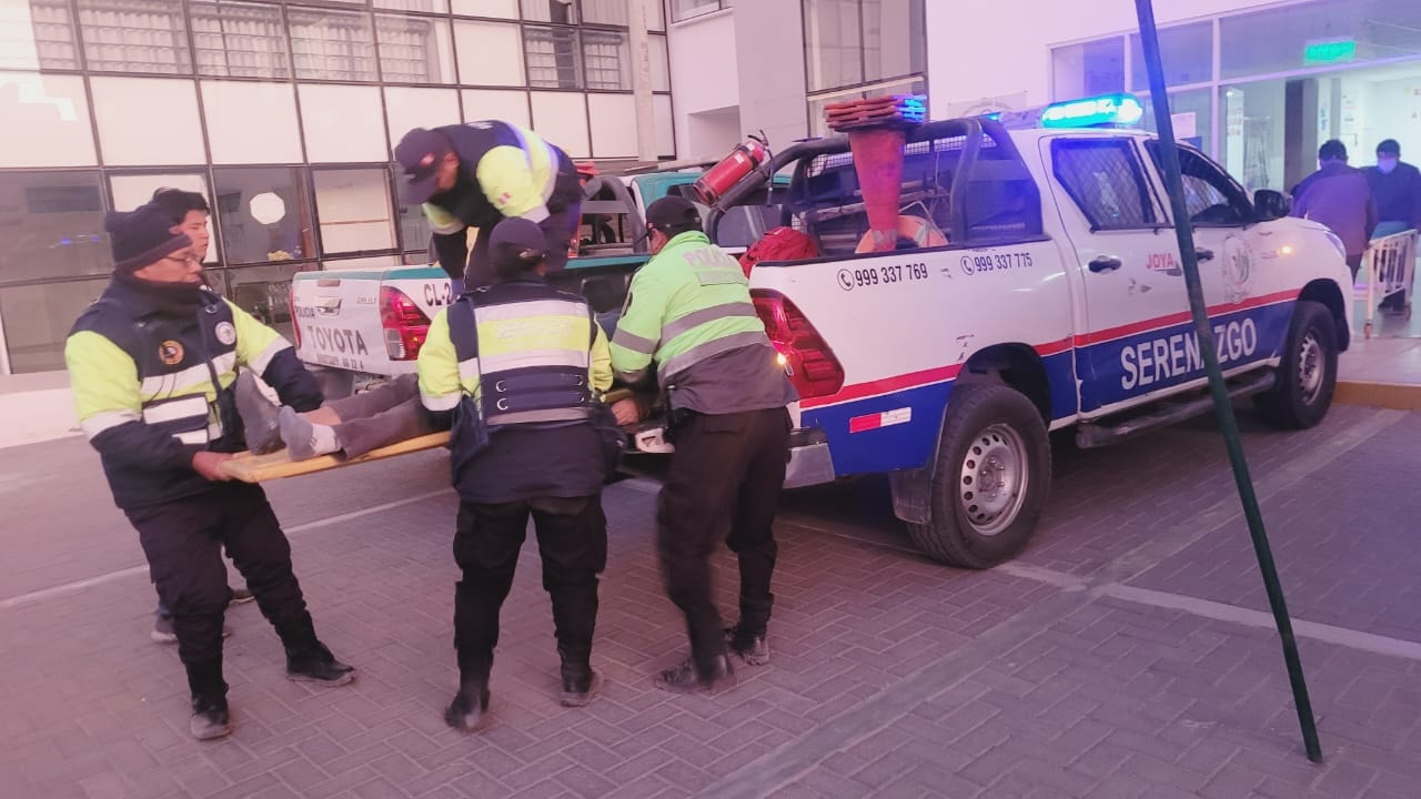 AQUÍ Relación de heridos de accidente protagonizado por minivan en la vía Cerro Verde